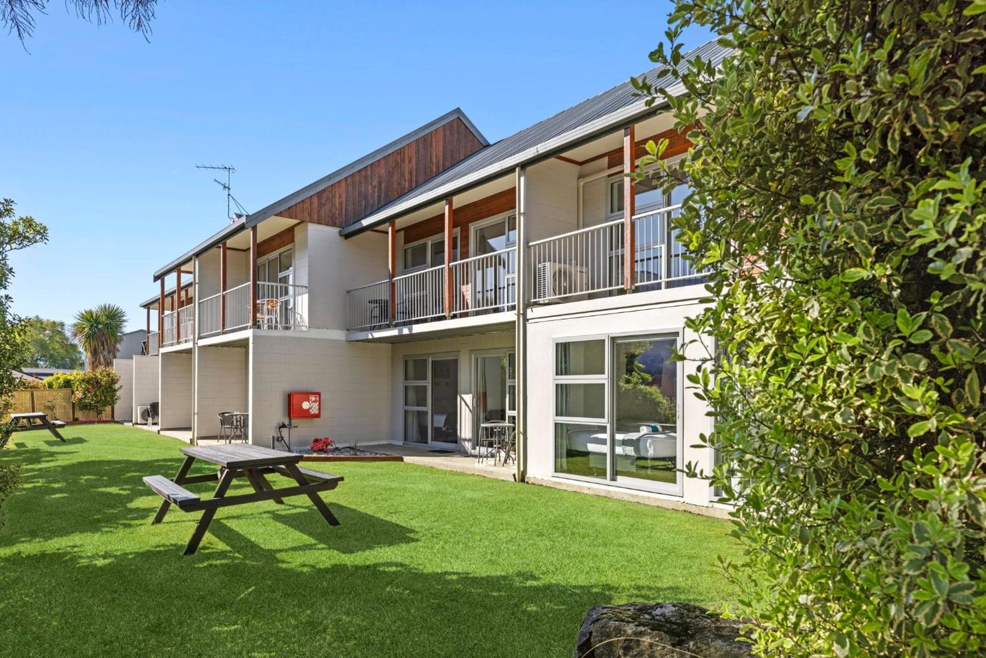 Asure Brookvale Motel Wanaka Exteriér fotografie